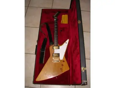 Gibson Custom Shop Korina Explorer 1983