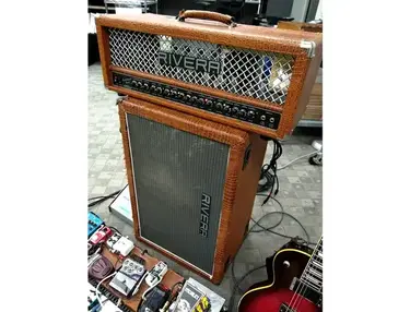 Rivera "Los Lobottom" Sub 2 Cabinet