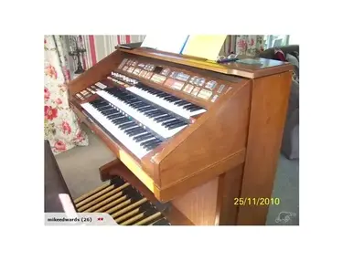 Kawai SR-7