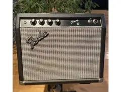 Fender Champ II 18-Watt 1x10" Guitar Combo (1981-1983)