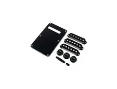 Fender Stratocaster accessory kit black