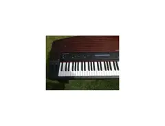 Yamaha Clavinova P-500 main image