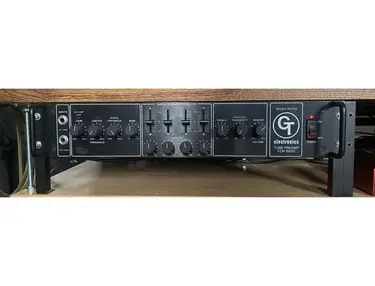 GT Electronics Studio Series - Tube preamp for bass