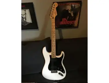 Fender Jake E Lee-inspired Stratocaster