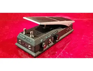 Electro-Harmonix EH-3009 Queen Wah with Trigger