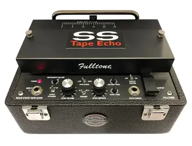 Fulltone CS-SSTE Custom Shop Solid State Tape Echo v2
