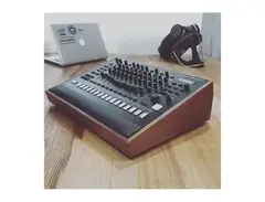 Mixingtable Roland TR8S Desk Stand main image