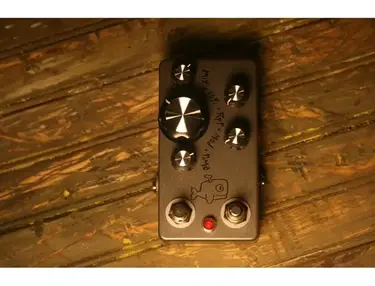 Hungry Robot Pedals Hungry Robot The Dark Moby