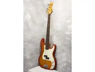 Fender Japan '70 Precision Bass