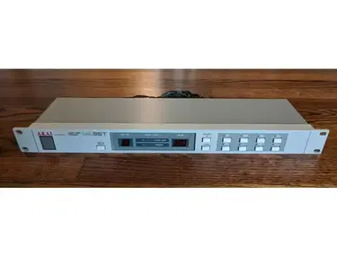 Akai ME35T