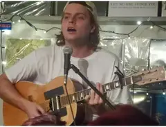 Mac DeMarco's Flea Market Acoustic
