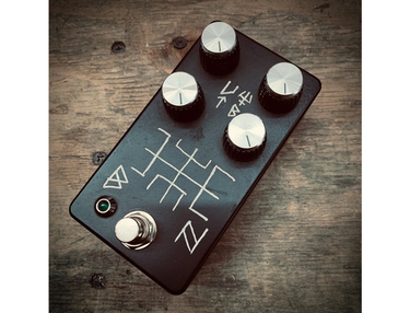 Blackhawk Amplifiers Svarog Fuzz V2