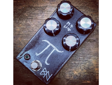 Blackhawk Amplifiers Triangle Fuzz