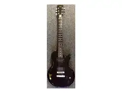 Hondo 732 Deluxe main image