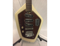Domino Electric Guitars Californian SSS image 2