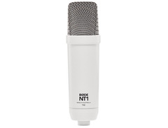 Rode NT1 Signature Series Condenser Microphone with SM6 Shockmount and Pop Filter image 4