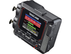 TASCAM FR-AV2 32-bit Field Recorder/Timecode Generator image 2