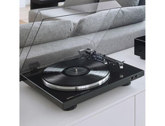 Denon DP-300F Fully Automatic Analog Belt-drive Turntable image 4