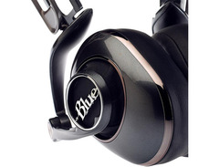 Blue Microphones Mo-Fi Powered High-Fidelity Headphones image 4
