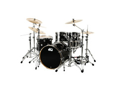 DW Collector's Series Black Ice Drum Kit image 2