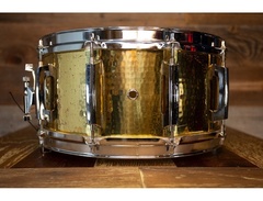 Pearl Custom Classic Series 14 X 6.5 Hammered Brass Snare Drum image 3
