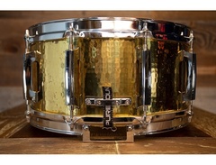Pearl Custom Classic Series 14 X 6.5 Hammered Brass Snare Drum image 4