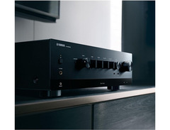 Yamaha R-N1000A Stereo Network Receiver image 4