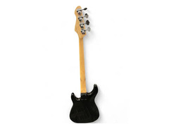 Peavey Forum Bass Guitar image 4