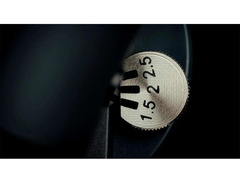 Pro-Ject T2 Turntable image 4