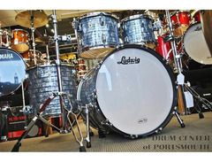 Ludwig Classic Maple Sky Blue Pearl Drum Kit image 4