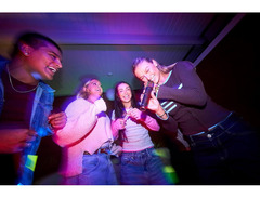 JBL EasySing Mics Wireless Karaoke System image 3