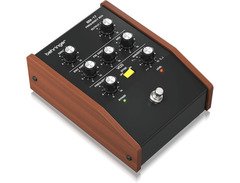Behringer BM-17 Frequency Box Analog Effects Generator Pedal image 3