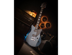 Baum Guitars Revolt image 3