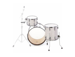 Ludwig Classic Maple in Arctic White image 3