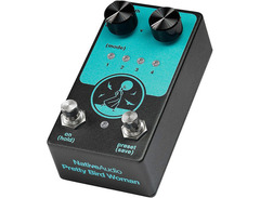 Nativeaudio Pretty Bird Woman Chorus/Vibrato Effects Pedal Black And Teal image 2