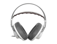 AKG Acoustics K701 Headphones image 2