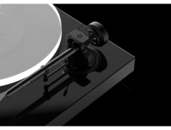 Pro-Ject X1 B True Balanced Turntable image 4