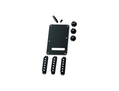 Fender Stratocaster Accessory Kit Black image 2