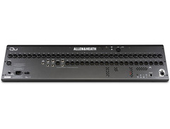 Allen & Heath Qu-7 32-channel Digital Mixer image 2