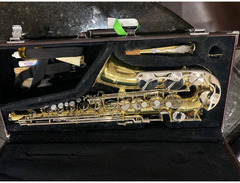 Yamaha YAS-23 Alto Saxophone image 2