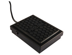 Proline PSS10 Universal Metal Sustain Pedal With Polarity Switch image 2