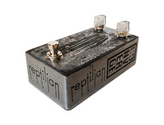 snk pedals Converge Reptilian image 2