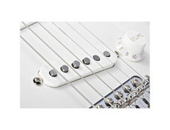 Fender Highway One Stratocaster image 4