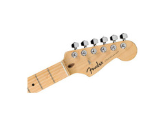 Fender Standard Stratocaster HSS image 4