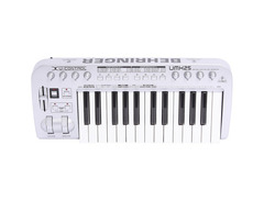Behringer UMX25 U-Control 25-Key USB/MIDI Controller Keyboard image 2