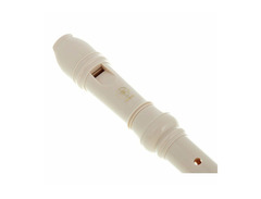 Yamaha YRS-24B Baroque Soprano/Descant Recorder image 4