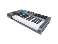 M-Audio Axiom 25 image 2