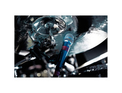 Shure Beta 57 Dynamic Microphone image 4