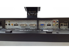 Dell U2711 image 3