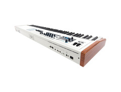 Arturia KeyLab 88 image 2